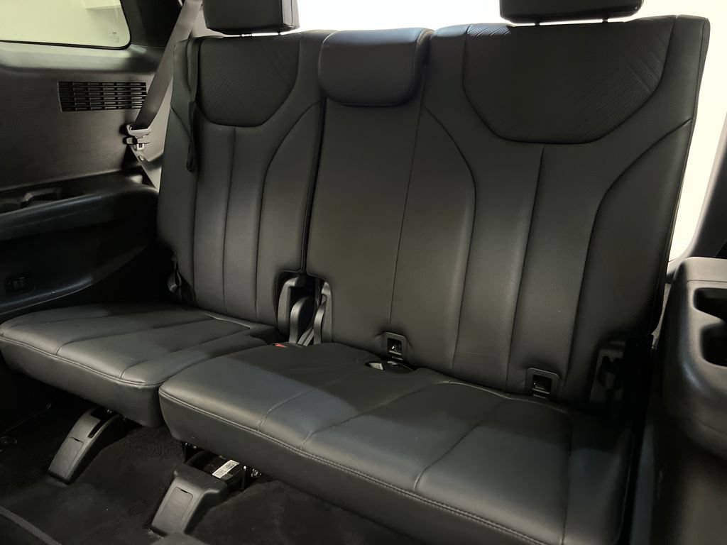 Used 2024 Hyundai Palisade SEL AWD/4WD image 40