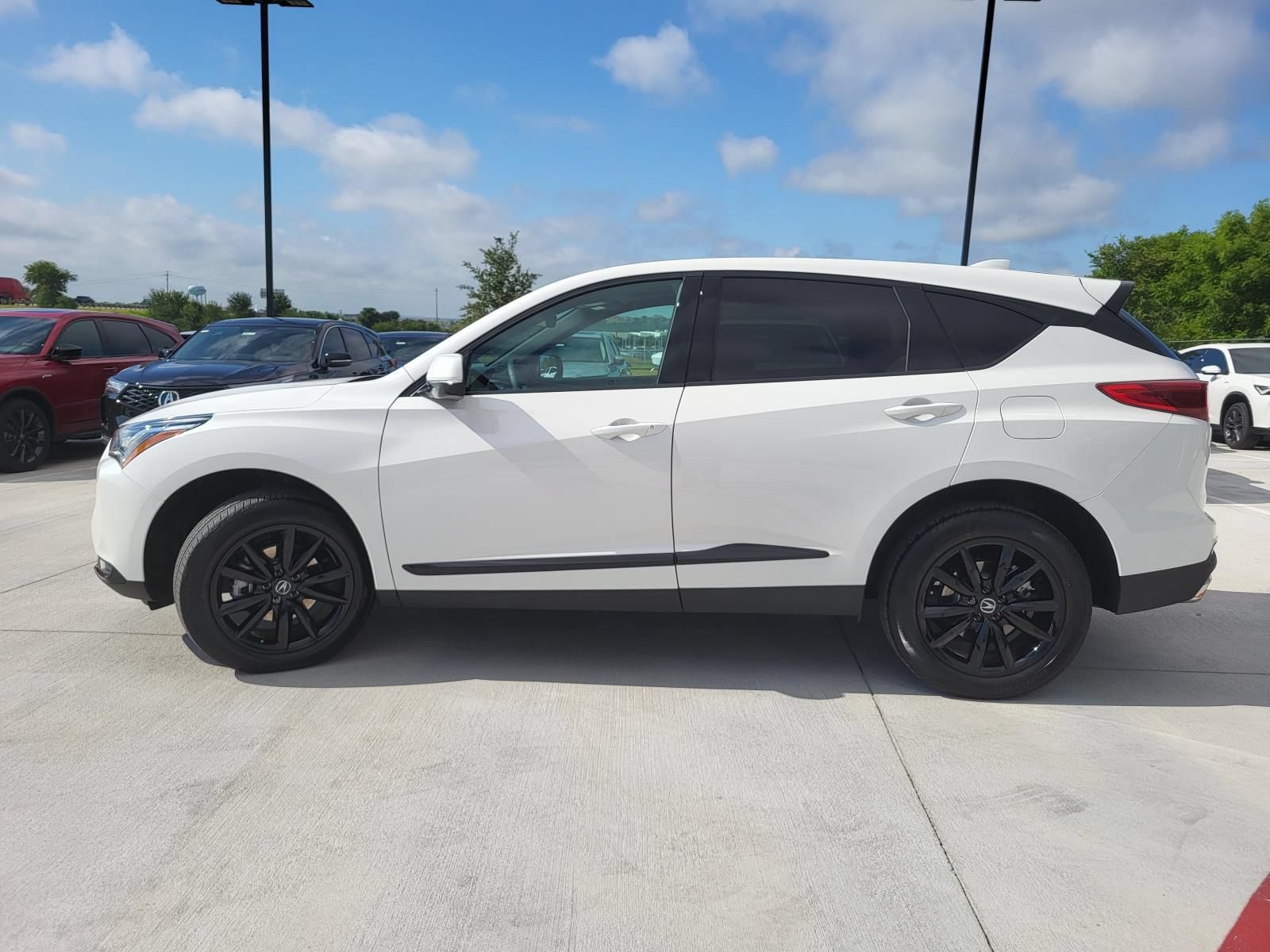 Used 2026 Acura RDX SH-AWD image 3