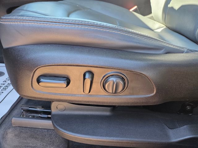Used 2019 Buick Enclave Premium AWD/4WD image 16
