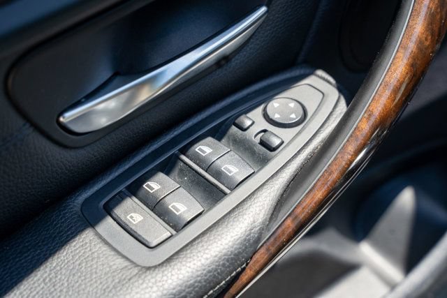 Used 2014 BMW 335i Sedan RWD image 36