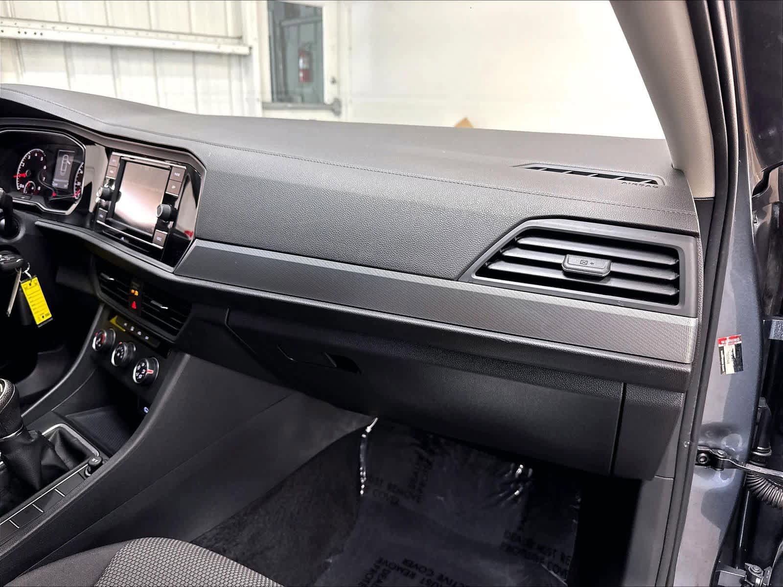 Used 2020 Volkswagen Jetta S w/ Driver Assistance Package FWD image 28