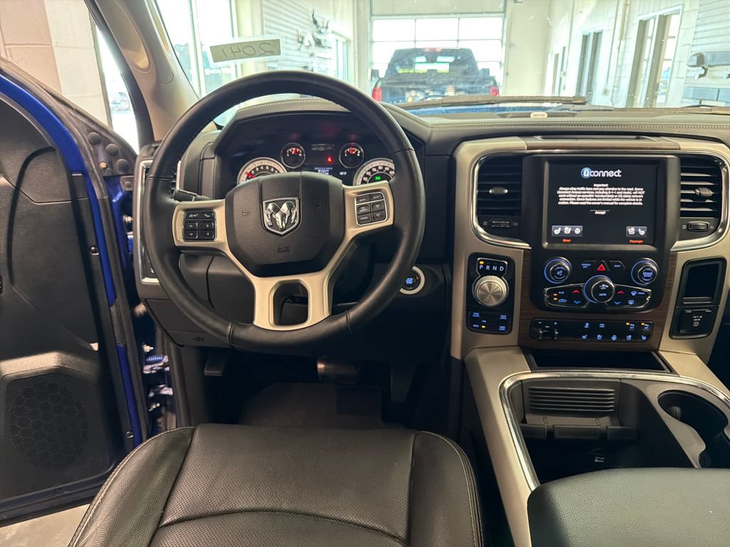 Used 2017 RAM 1500 Laramie w/ Convenience Group AWD/4WD image 6