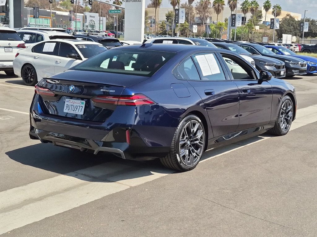 Certified 2026 BMW i5 eDrive40 w/ M Sport Package RWD image 6