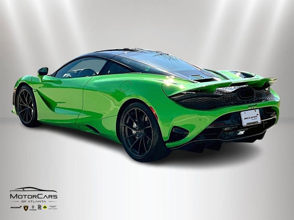 New 2026 McLaren 750S image 3