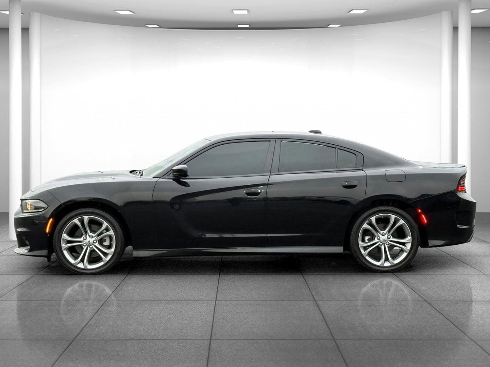 Used 2022 Dodge Charger R/T image 4