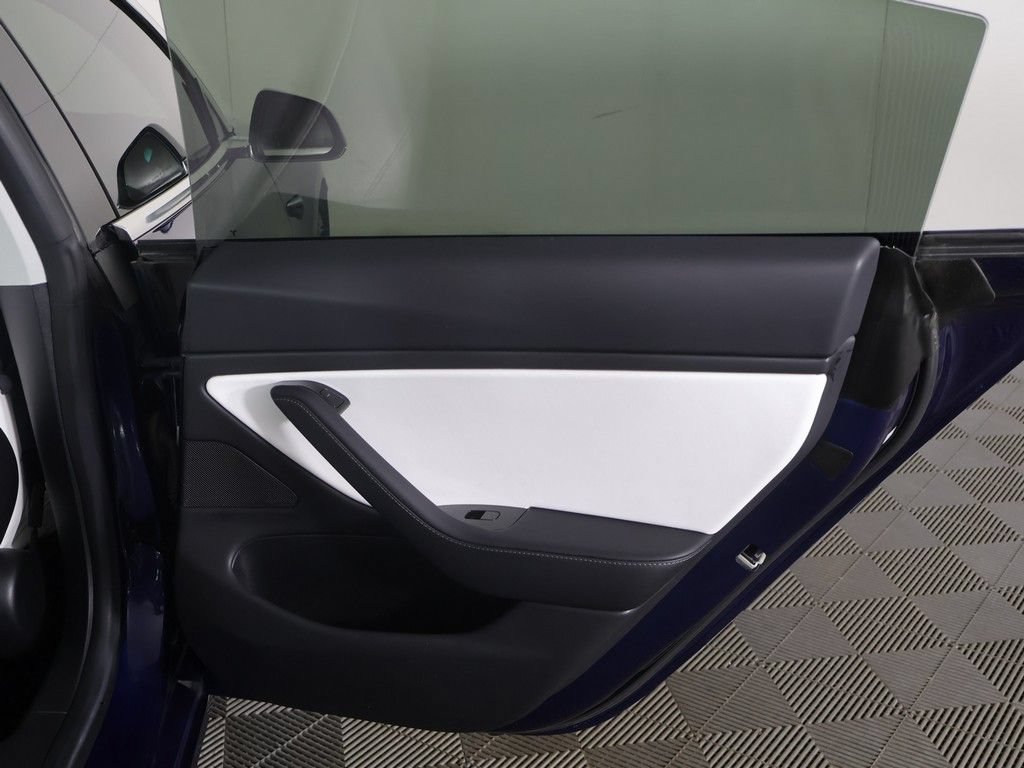 Used 2018 Tesla Model 3 Long Range AWD/4WD image 20