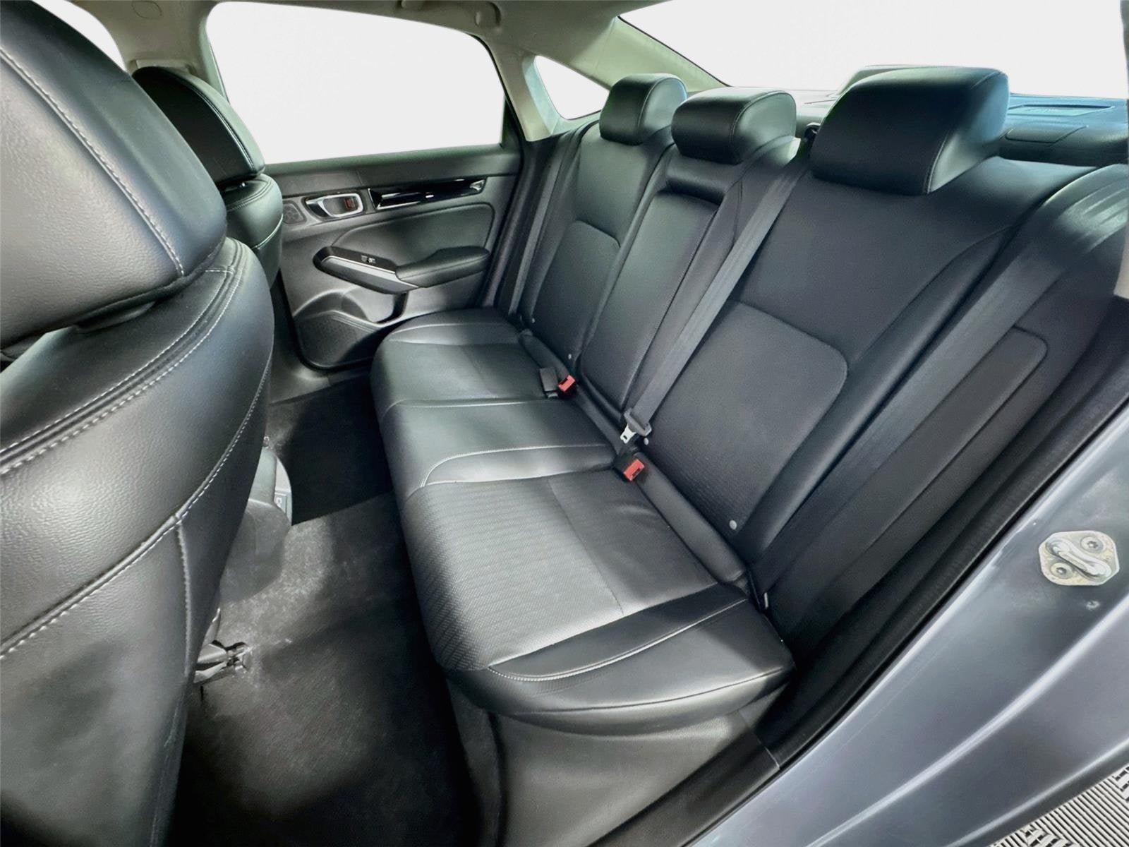Used 2022 Honda Civic Touring image 23