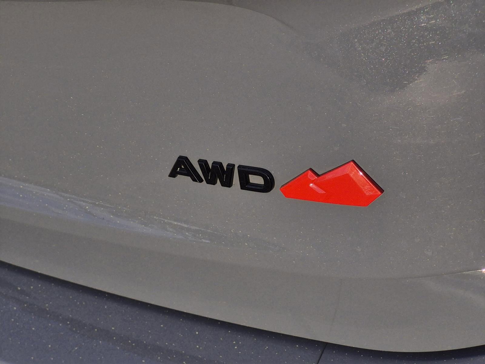 Used 2025 Nissan Rogue SV w/ Rock Creek Premium Package image 8