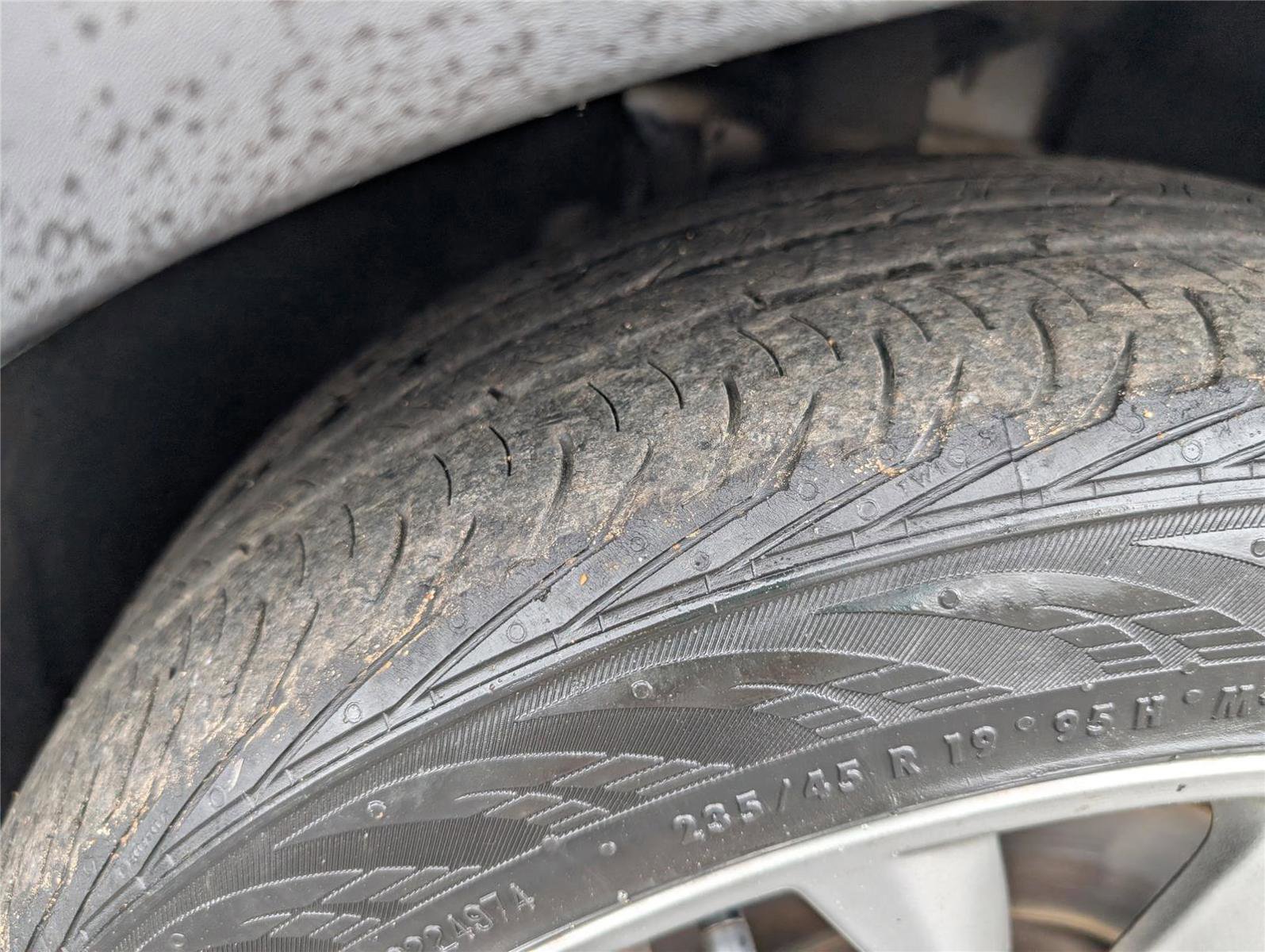 Used 2015 Lincoln MKC FWD w/ Equipment Group 102A Reserve image 40