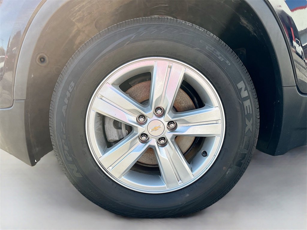 Used 2022 Chevrolet Trax LT w/ LT Convenience Package image 28