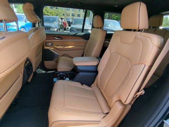 Certified 2023 Jeep Grand Cherokee L Summit AWD/4WD image 17