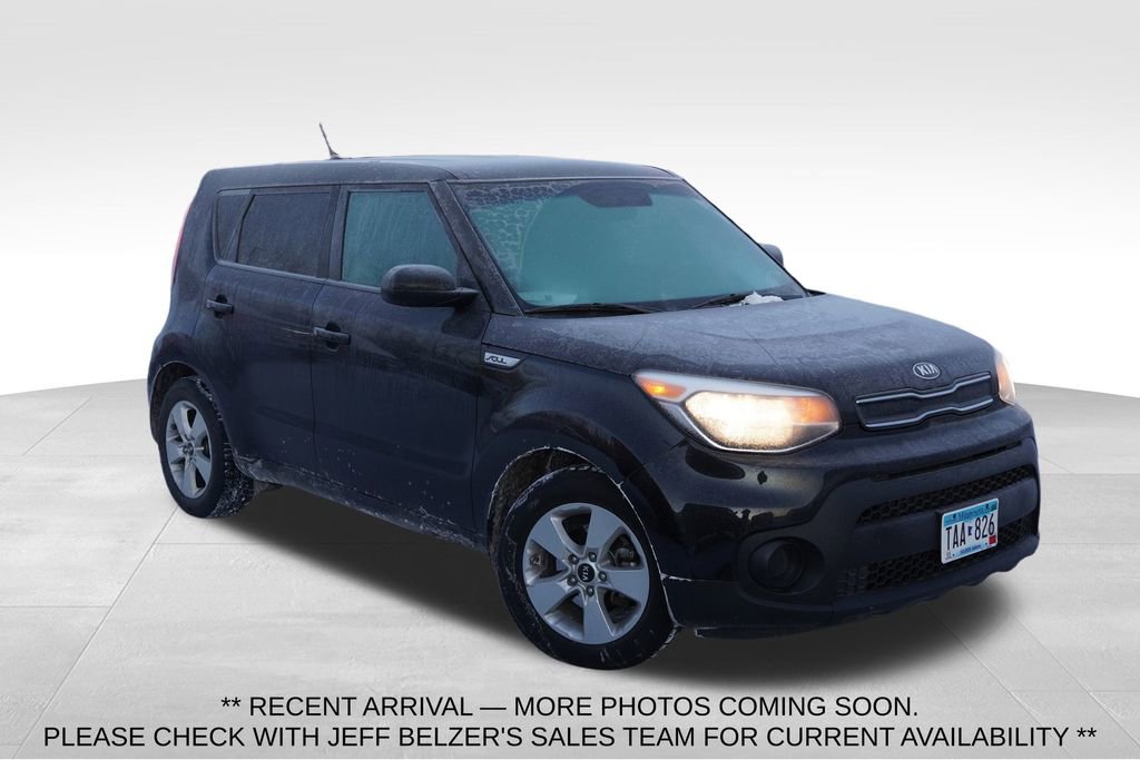 Used 2018 Kia Soul Base w/ Convenience Package image 1