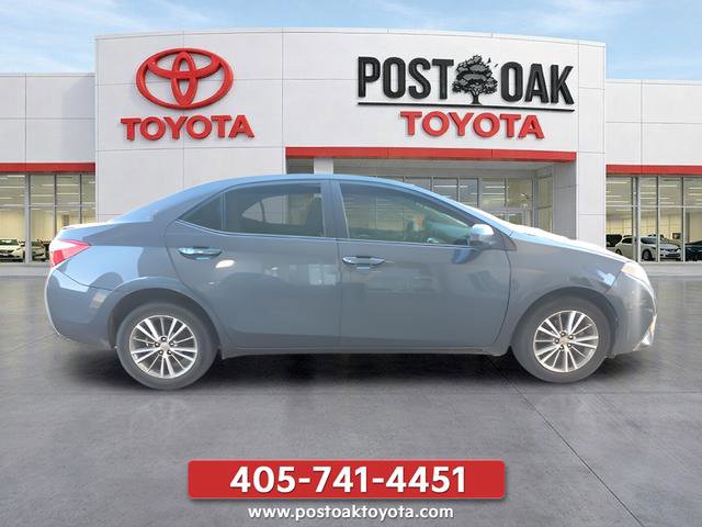 Used 2015 Toyota Corolla LE FWD image 4