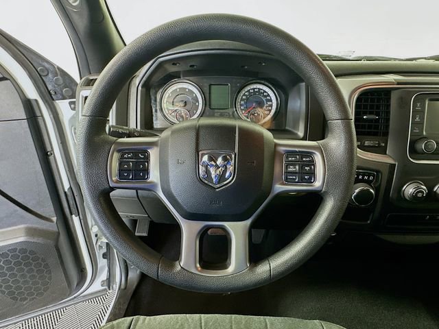 Used 2024 RAM 1500 Classic Warlock RWD image 13