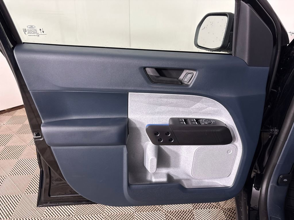 New 2026 Ford Maverick XLT w/ XLT Luxury Package FWD image 23