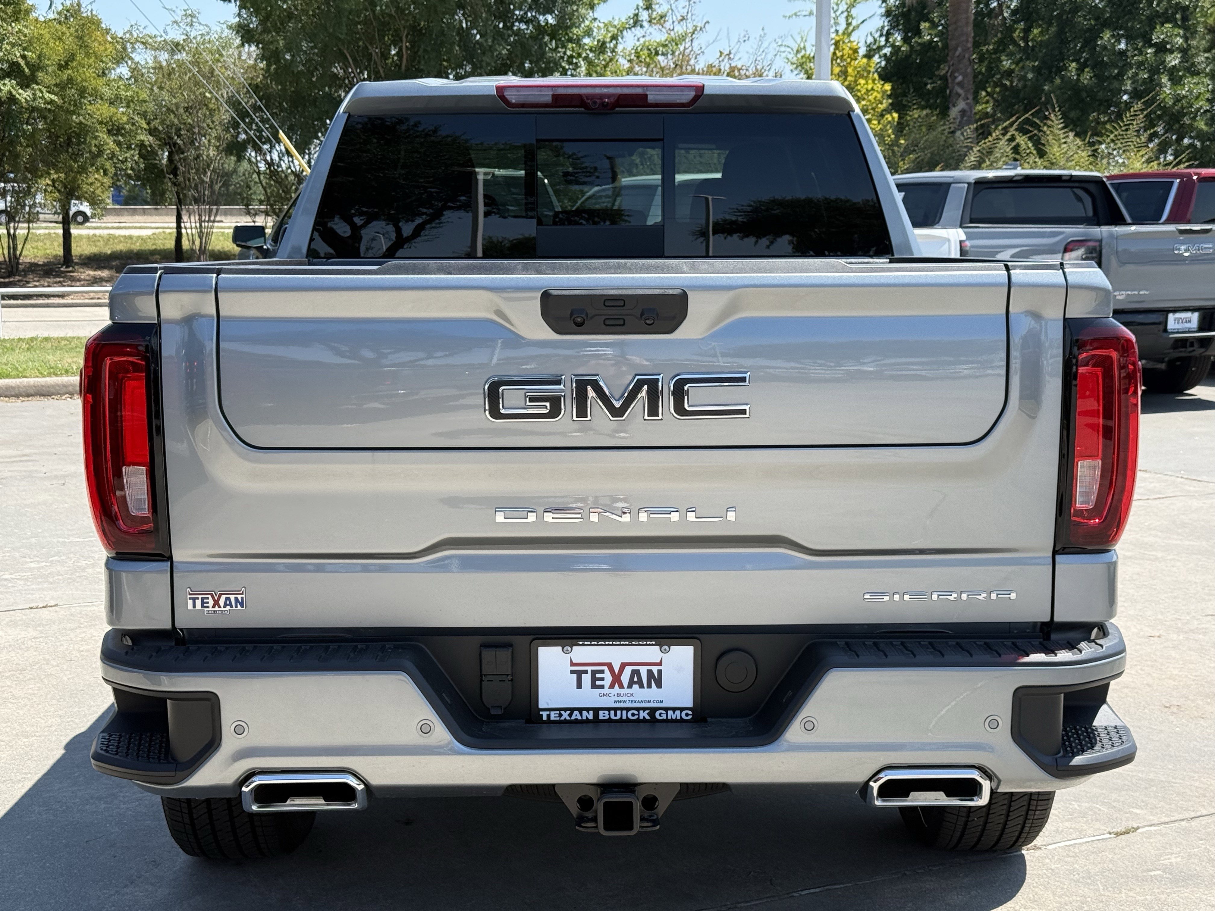 New 2026 GMC Sierra 1500 Denali w/ Denali Reserve Package image 6