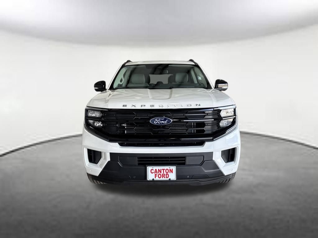New 2026 Ford Expedition Active image 8