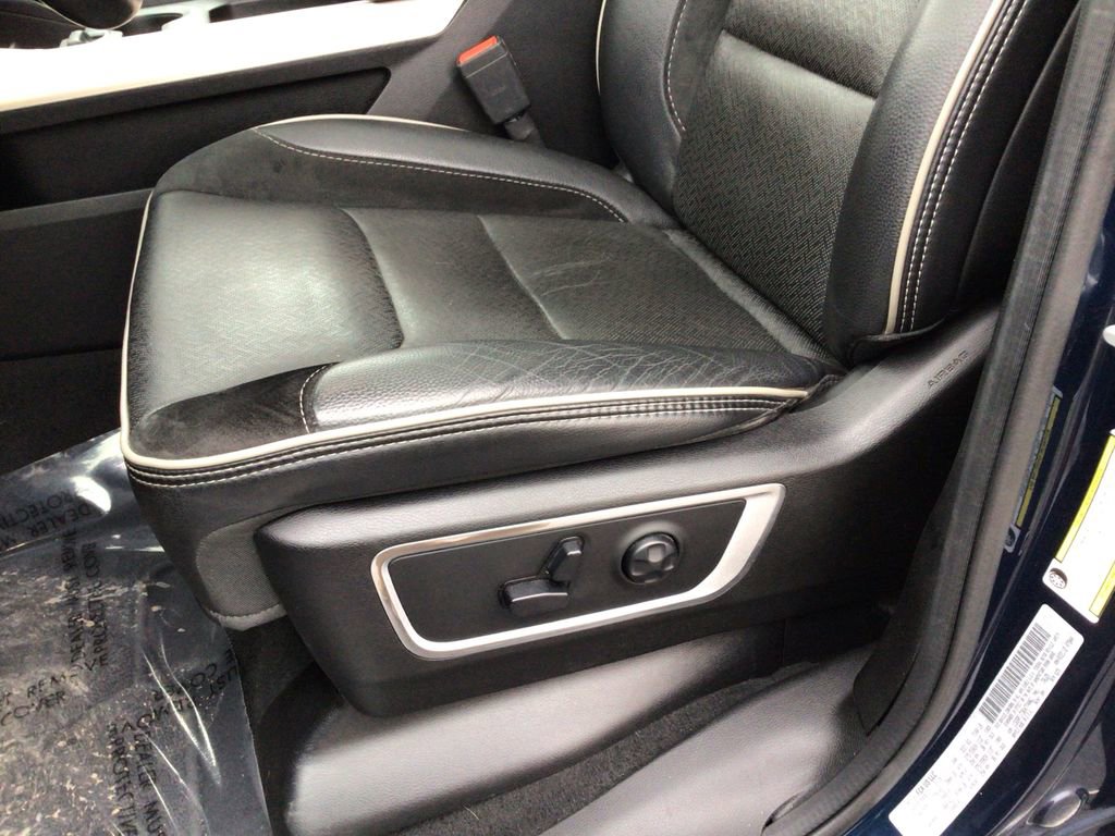 Used 2019 RAM 1500 Laramie image 18