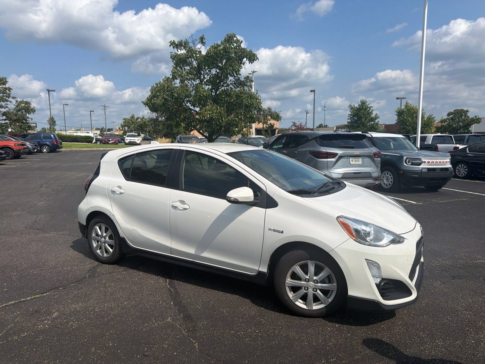 Used 2017 Toyota Prius C Two FWD image 9