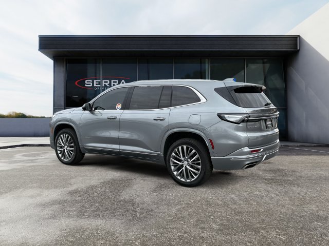 Used 2025 Buick Enclave Avenir w/ Super Cruise Package FWD image 2