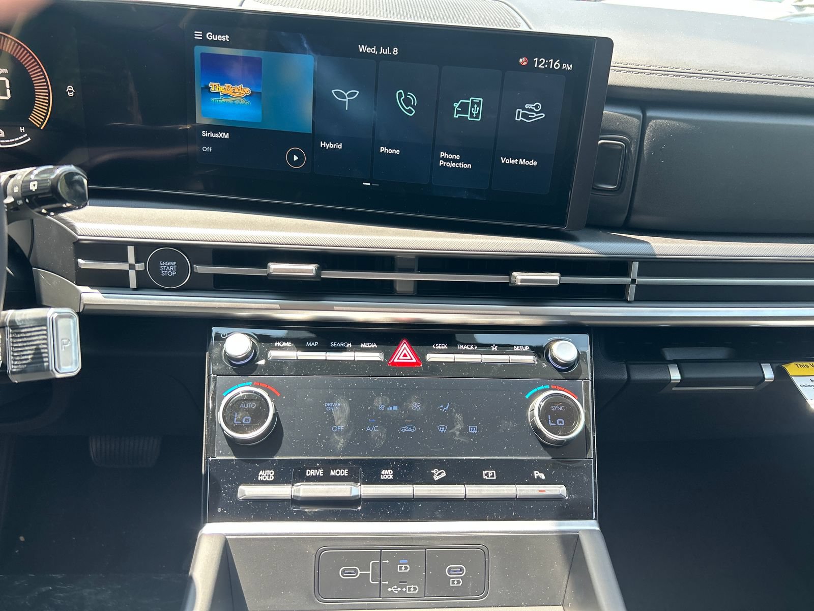 New 2026 Hyundai Santa Fe SE AWD/4WD image 18