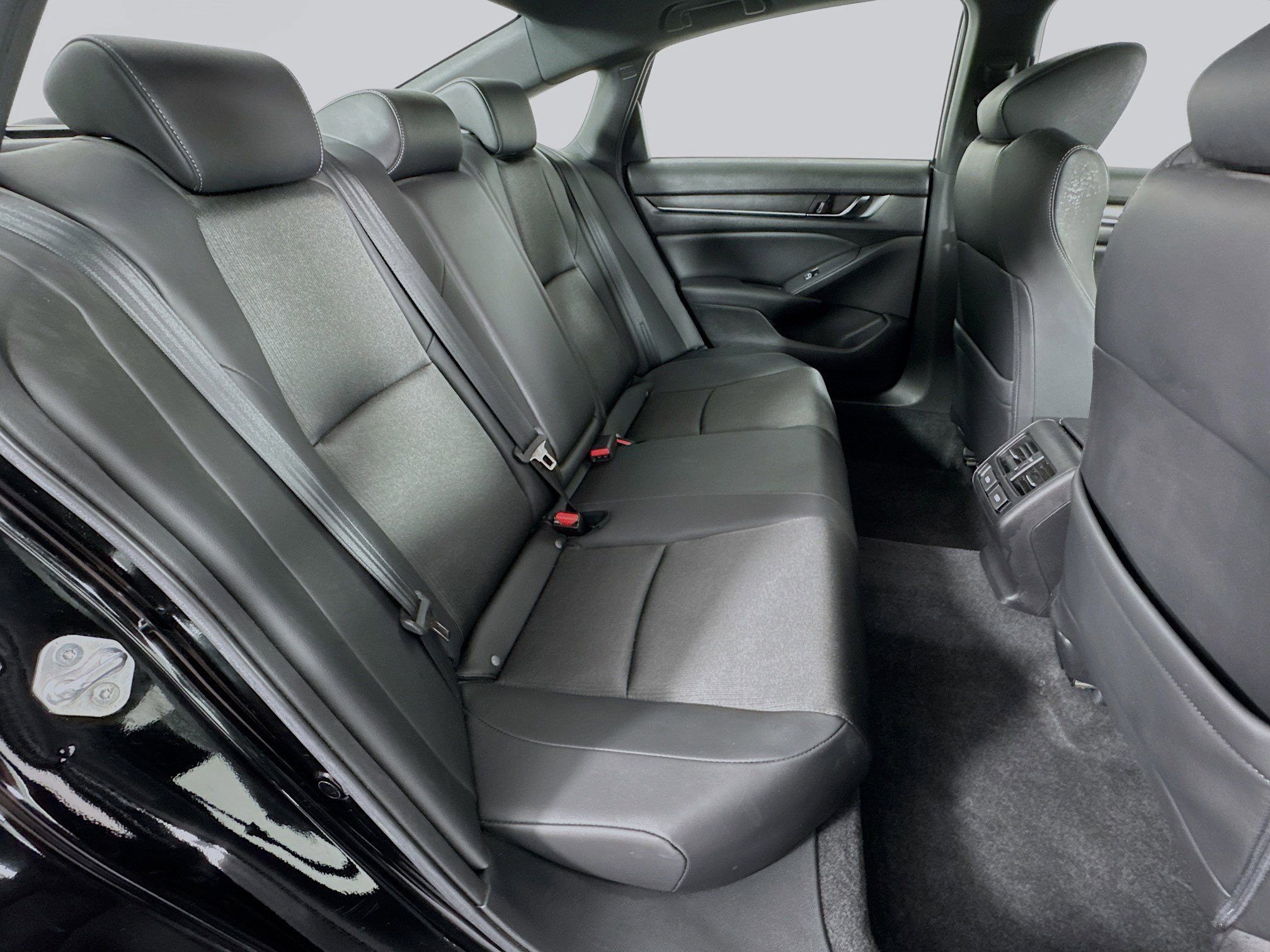 Certified 2022 Honda Accord Sport image 26