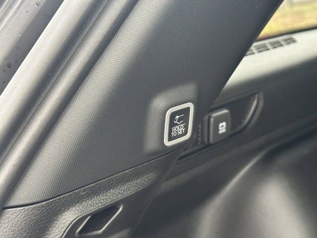 New 2026 Jeep Grand Cherokee Limited w/ Luxury Tech Group II image 20