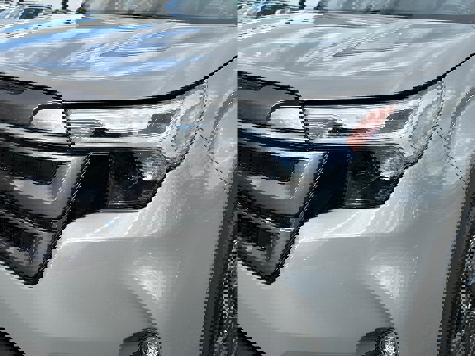 Certified 2025 Subaru Forester Limited image 7