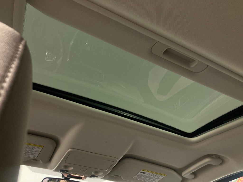 Used 2022 Ford EcoSport SE w/ SE Convenience Package image 15