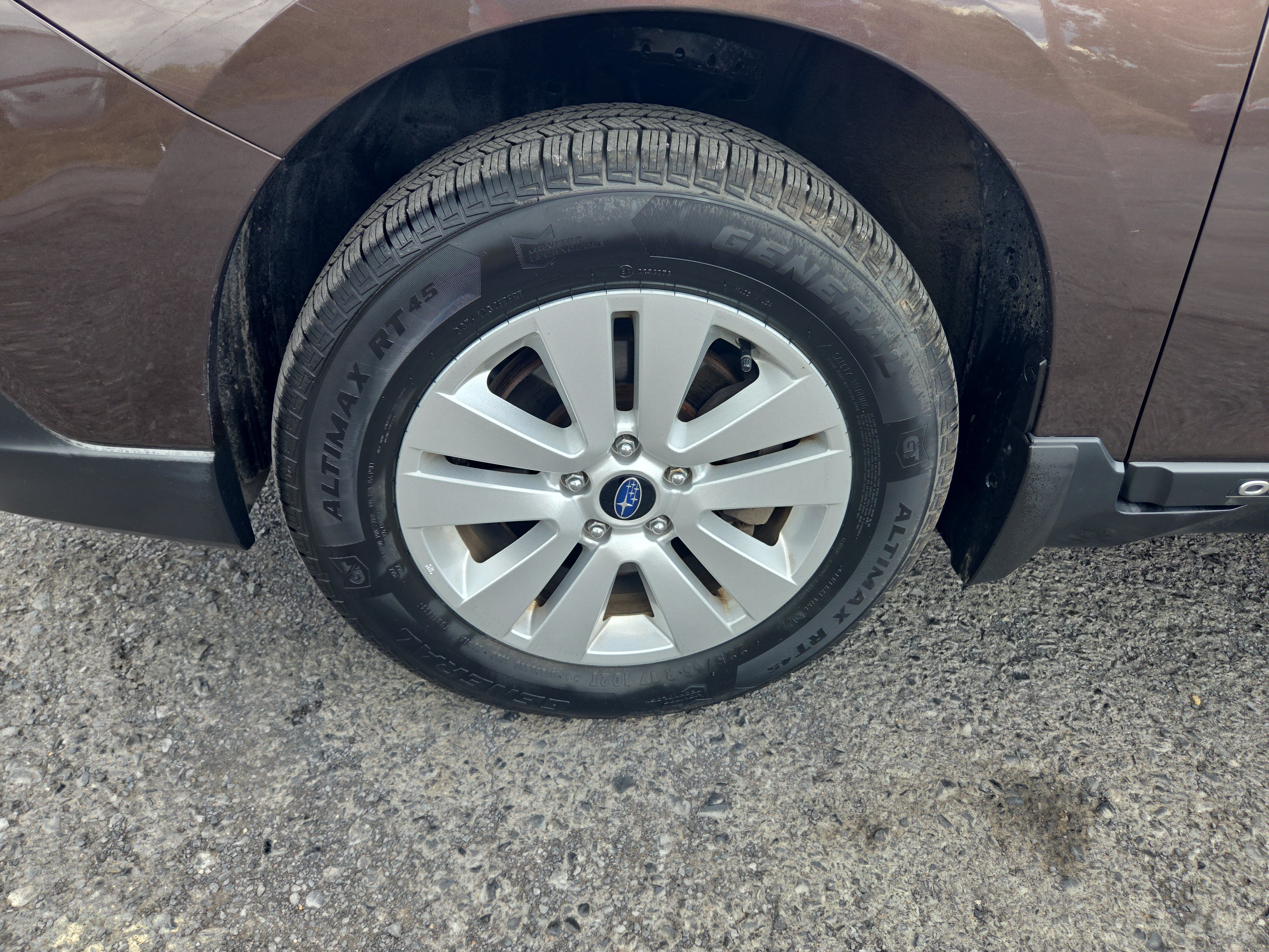 Used 2019 Subaru Outback 2.5i Premium w/ Popular Package #2 AWD/4WD image 11
