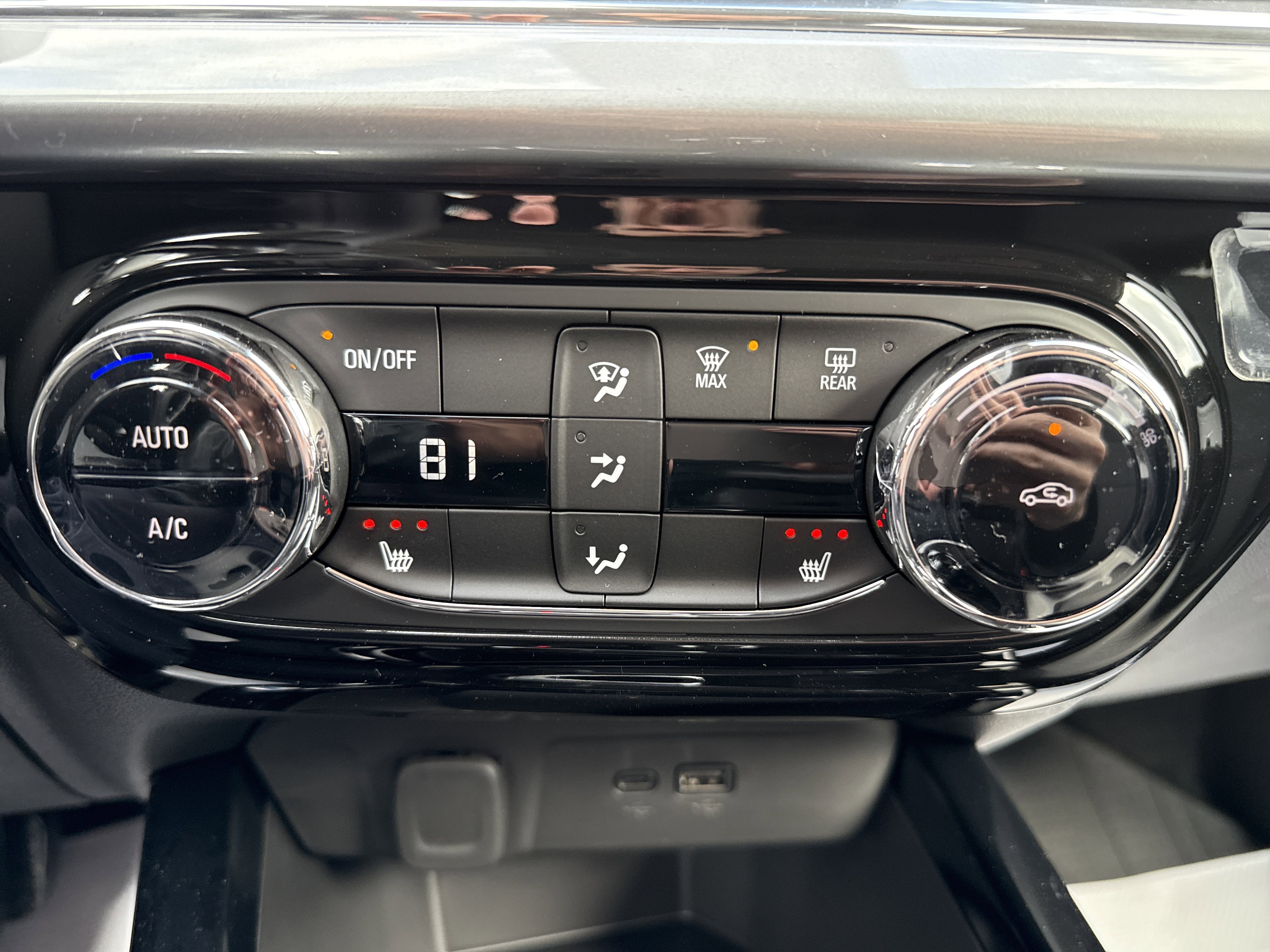 New 2026 Chevrolet Trax LT w/ Driver Confidence Package image 27