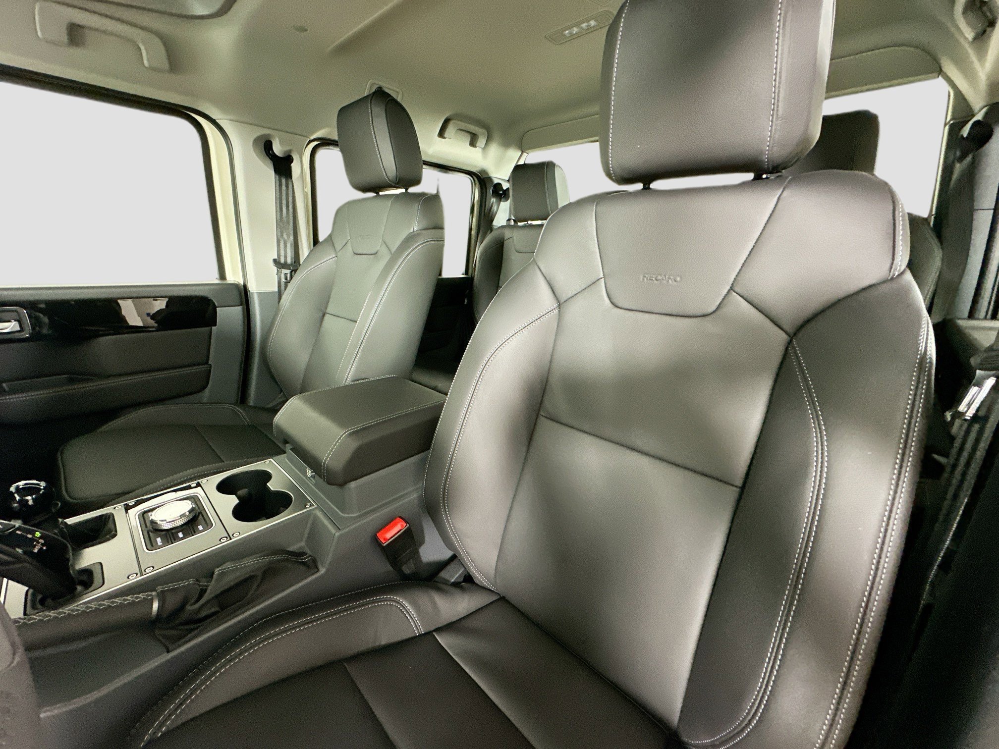 New 2026 INEOS Grenadier Quartermaster AWD/4WD image 35