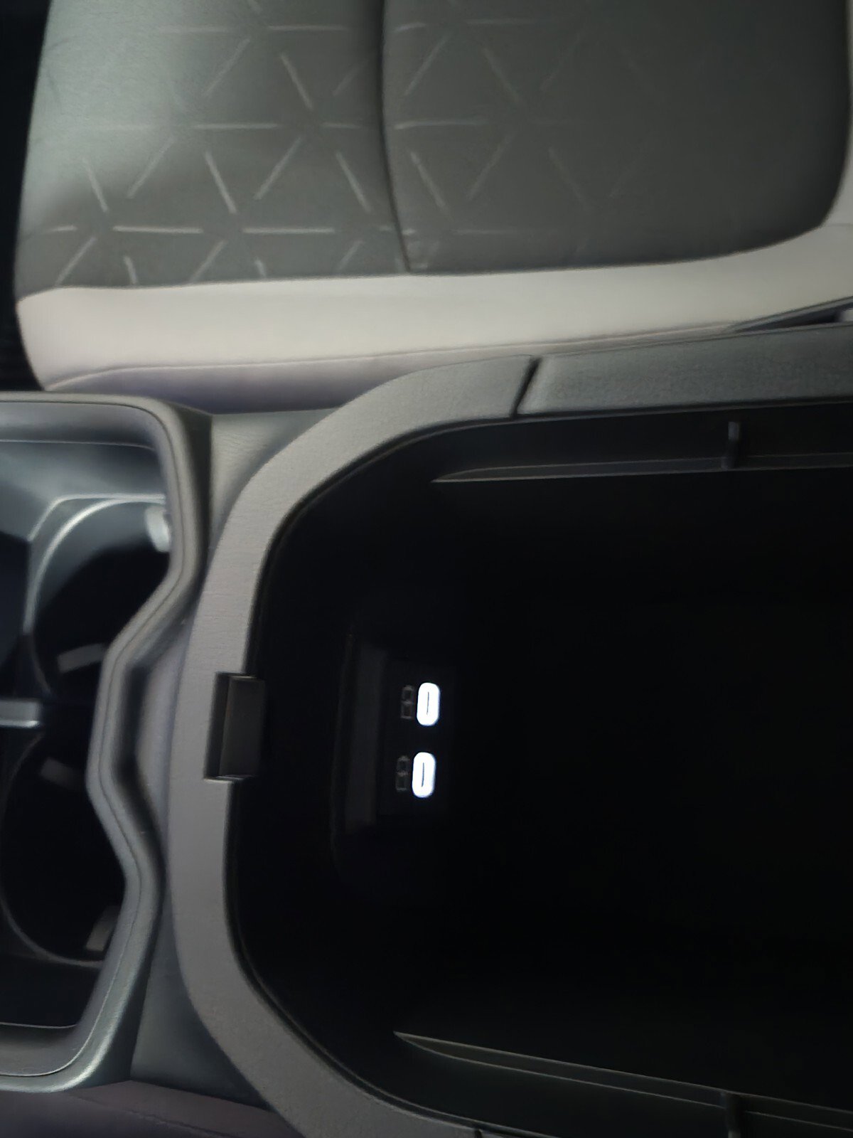 New 2025 Toyota RAV4 XLE image 29