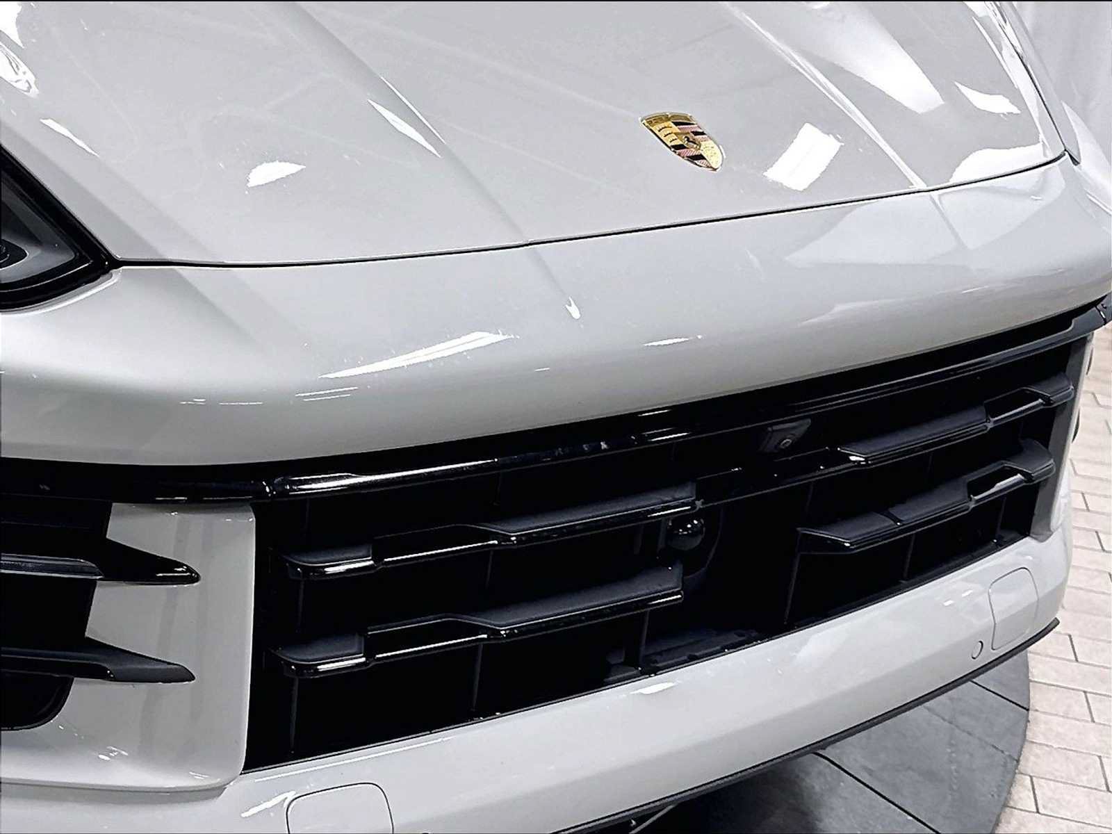 Used 2026 Porsche Cayenne S AWD/4WD image 33