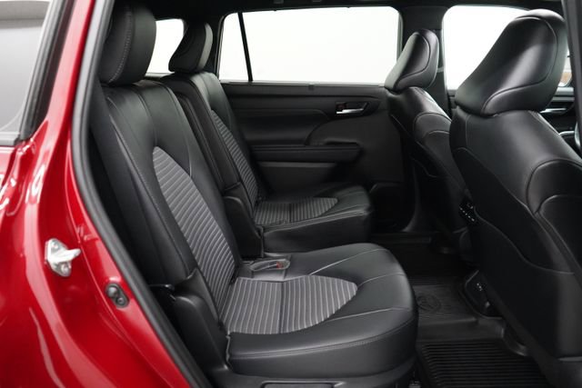 Used 2023 Toyota Highlander XSE image 83