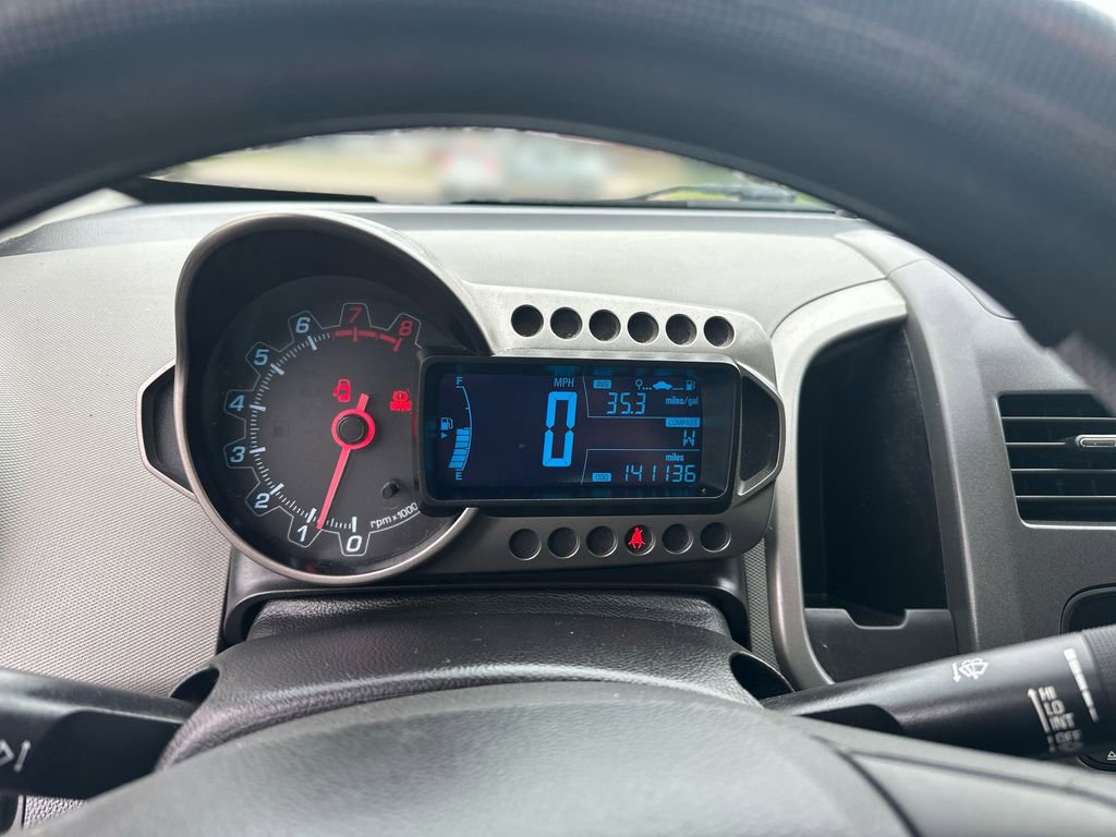 Used 2012 Chevrolet Sonic LT image 11