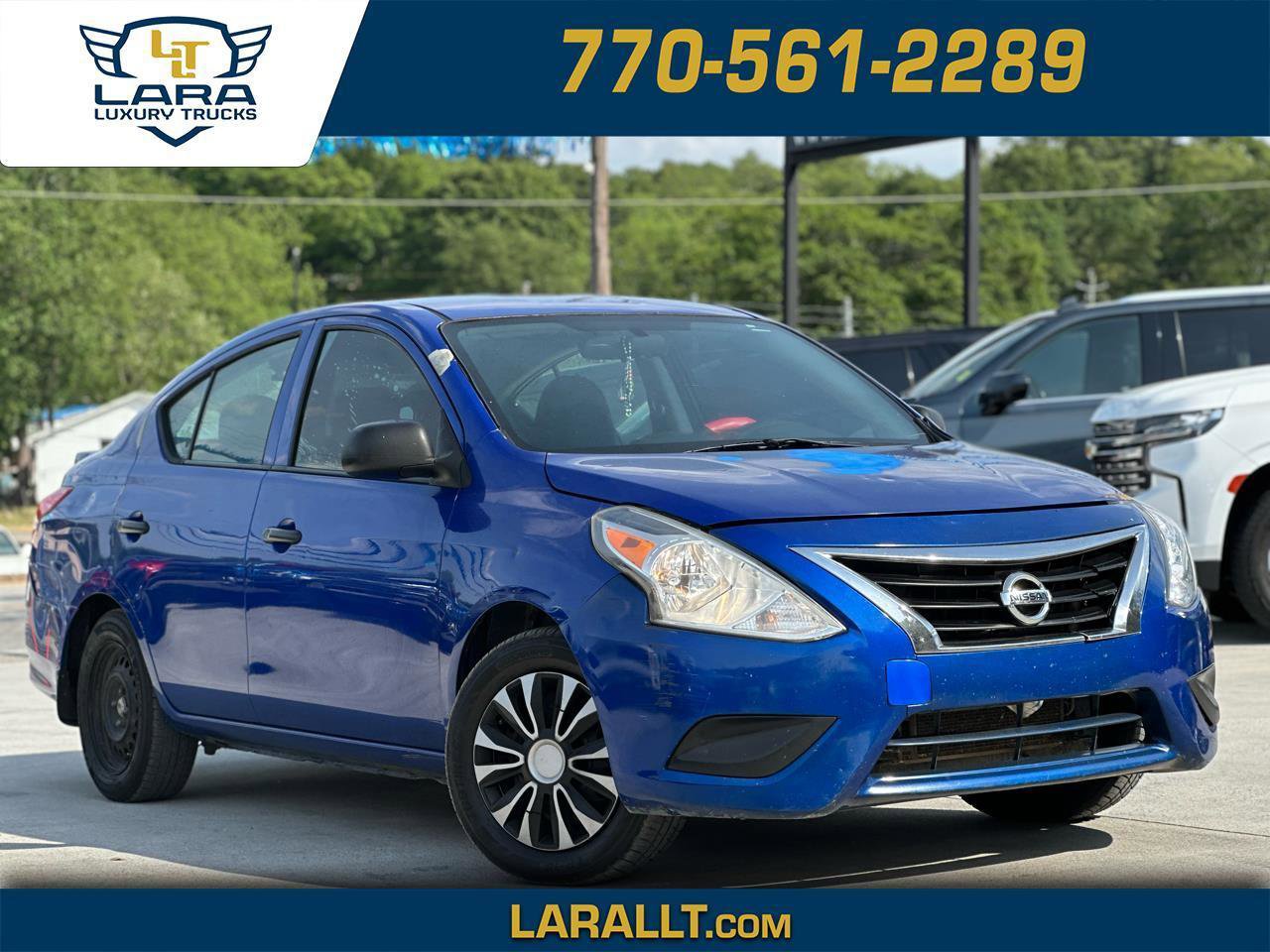 Used 2015 Nissan Versa S Plus FWD image 1