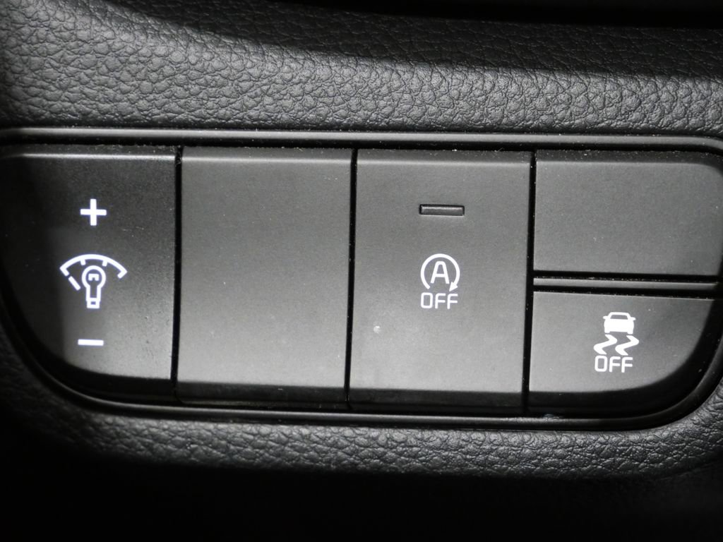 Used 2025 Kia Seltos S image 14