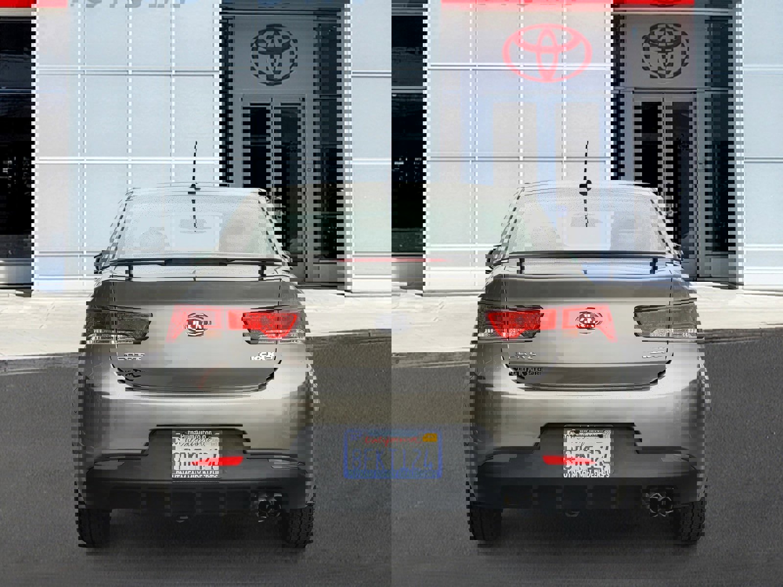 Used 2012 Kia Forte Koup EX image 5