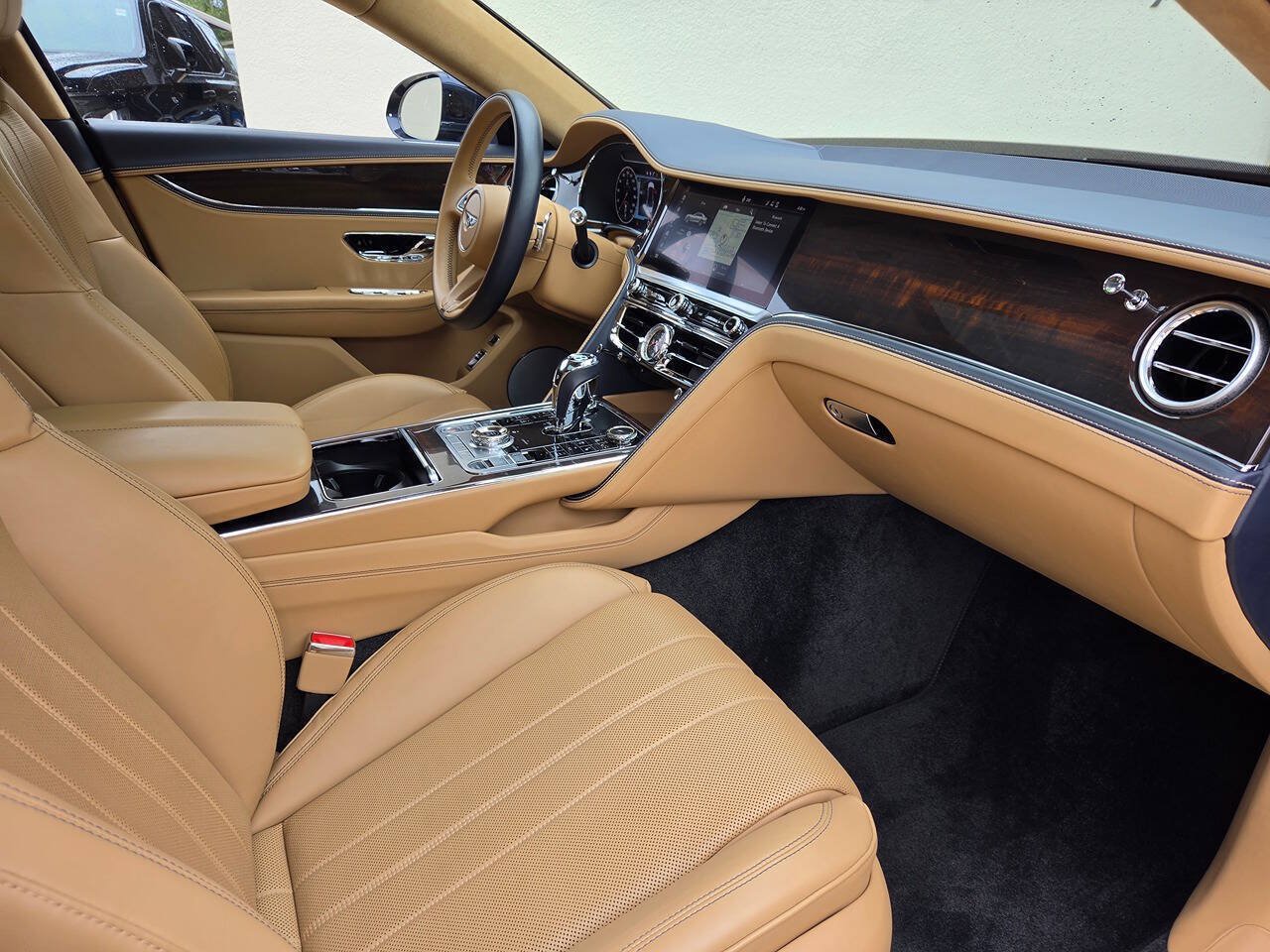 Used 2021 Bentley Flying Spur V8 AWD/4WD image 10