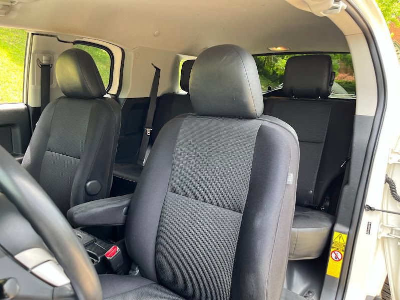 Used 2014 Toyota FJ Cruiser 4WD w/ Convenience Package image 9