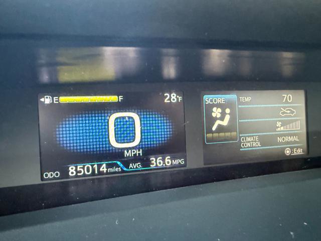 Used 2022 Toyota Prius L Eco image 15