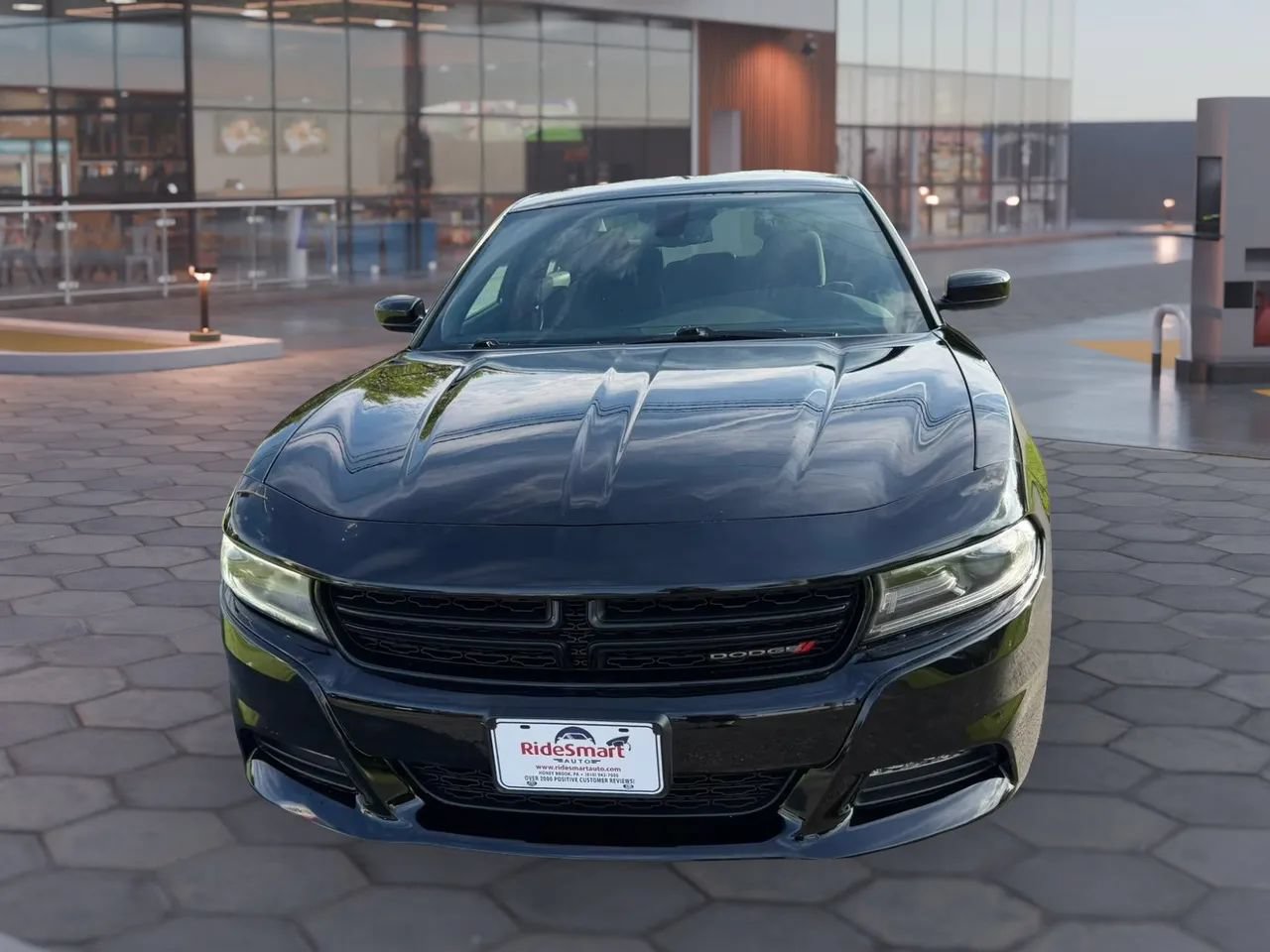 Used 2019 Dodge Charger SXT AWD/4WD image 7