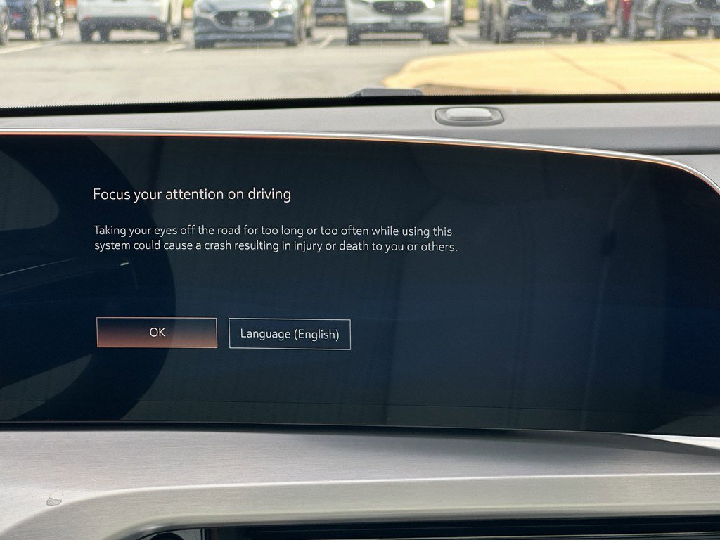 New 2026 Cadillac Vistiq Luxury image 12