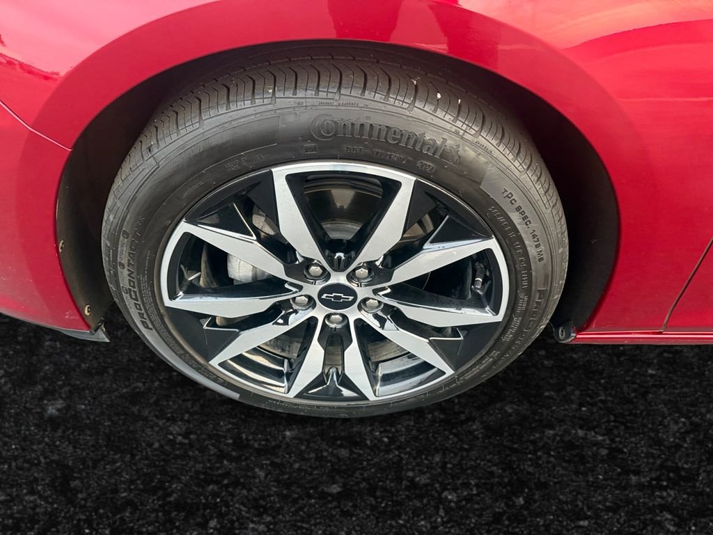 Certified 2025 Chevrolet Malibu RS image 9