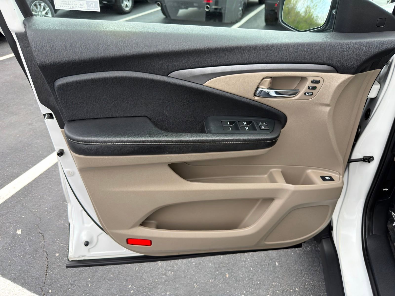 Used 2023 Honda Ridgeline RTL image 11