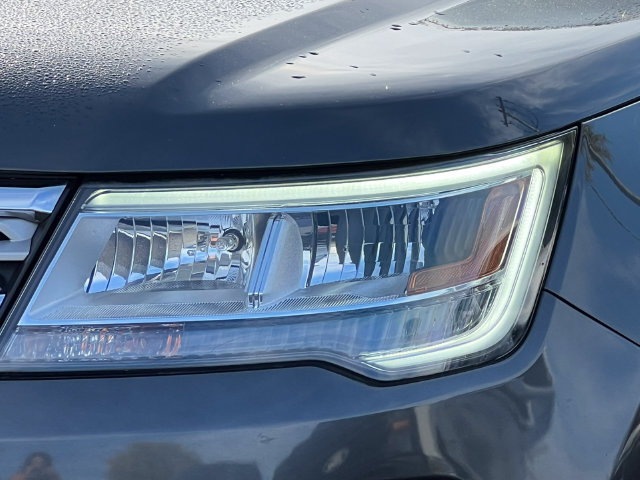 Certified 2019 Ford Explorer XLT w/ Equipment Group 202A AWD/4WD image 42