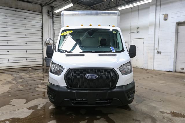 Used 2022 Ford Transit 350 DRW RWD image 4