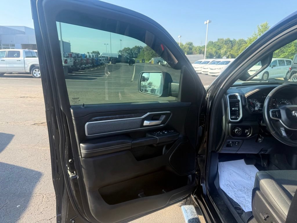 Used 2023 RAM 1500 Big Horn AWD/4WD image 15