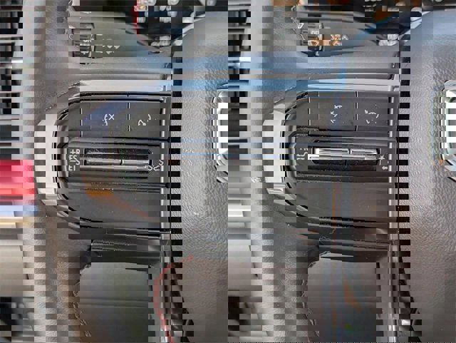 Certified 2024 GMC Canyon AT4X image 21